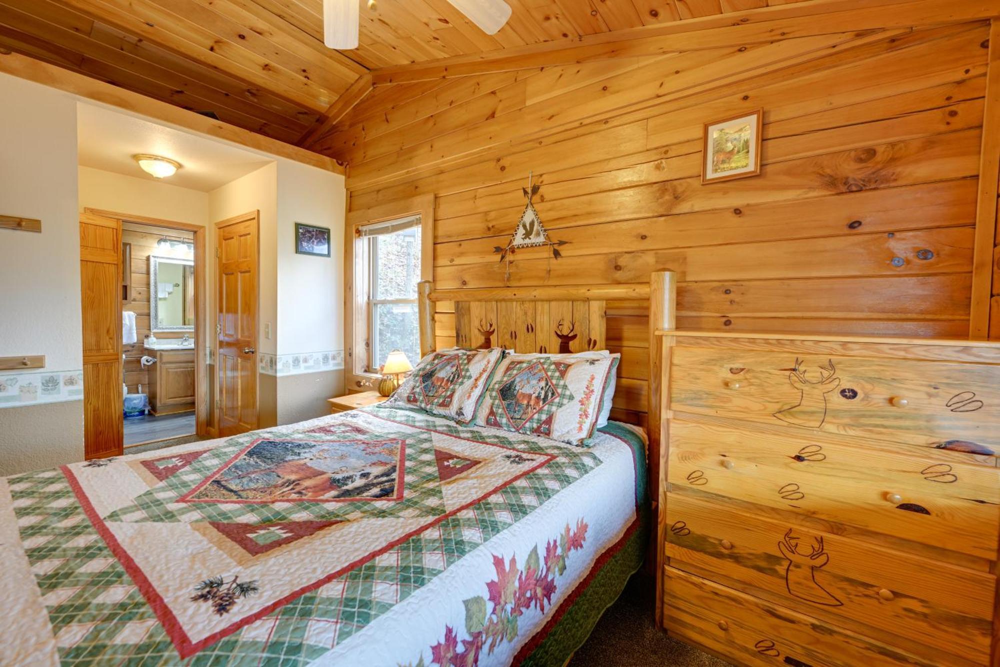 Cozy Deer Glen Cabin With Private Hot Tub And Porch! บรายซันซิตี ภายนอก รูปภาพ